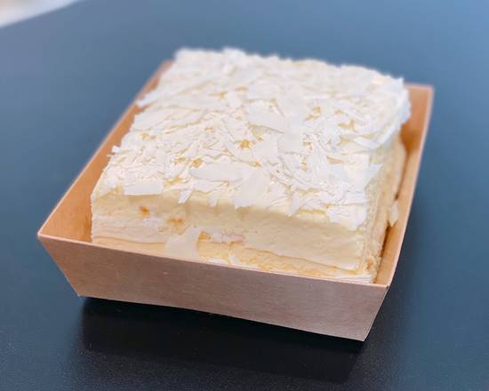4" Durian Cake (榴蓮蛋糕) [ea]